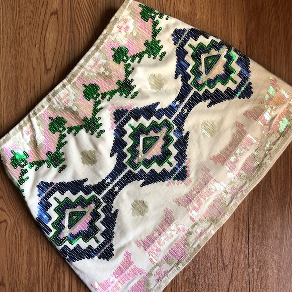 Sequin Mini Skirt - Picture 2 of 4